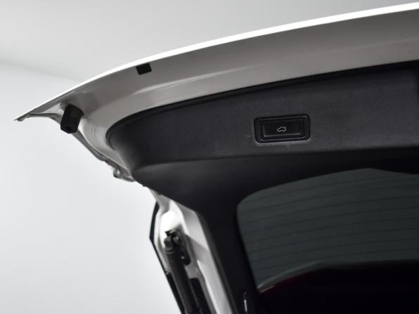 Omoda C5 I с пробегом 2023 года, цена 1 633 500 рублей, 77000 км, внедорожник, Автокод Объявления