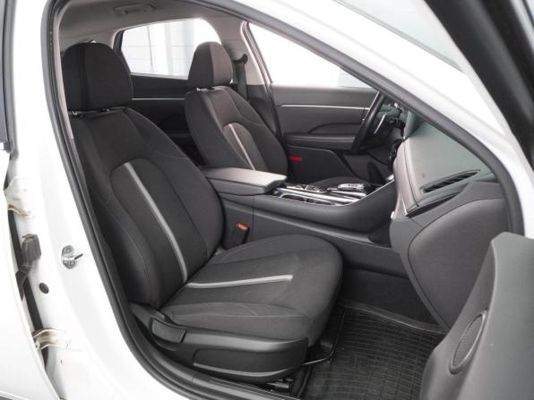 Hyundai Sonata VIII (DN8) с пробегом 2020 года, цена 2 491 000 рублей, 53303 км, седан, Автокод Объявления