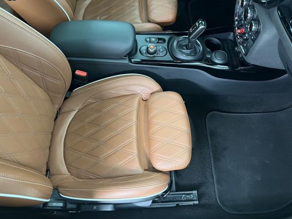 Mini Clubman II Рестайлинг с пробегом 2020 года, цена 2 550 000 рублей, 85905 км, универсал, Автокод Объявления