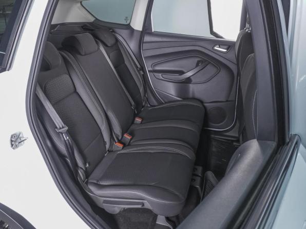Ford Kuga II Рестайлинг с пробегом 2017 года, цена 1 595 000 рублей, 142704 км, внедорожник, Автокод Объявления