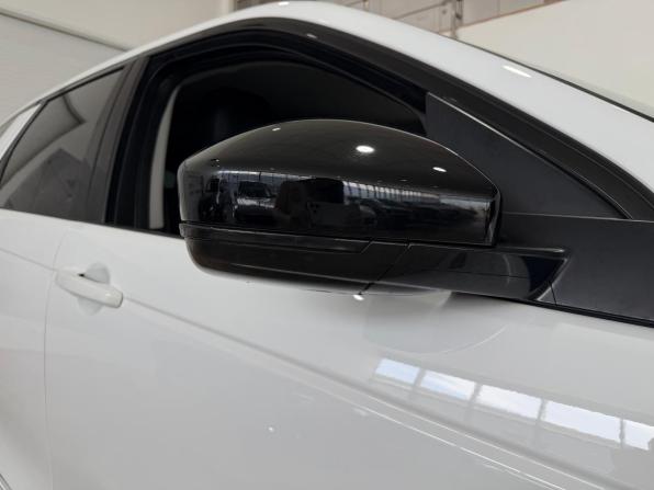 Land Rover Discovery Sport I с пробегом 2017 года, цена 2 600 000 рублей, 98161 км, внедорожник, Автокод Объявления