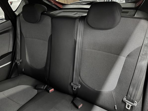 Hyundai Solaris I с пробегом 2014 года, цена 975 000 рублей, 144076 км, хэтчбек, Автокод Объявления