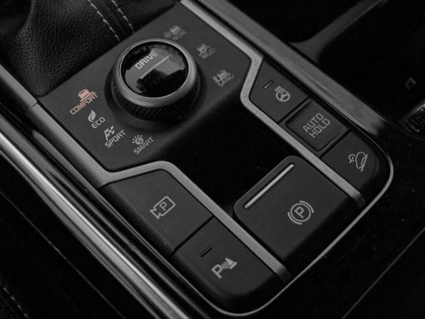 Kia Sorento IV с пробегом 2021 года, цена 3 620 000 рублей, 92150 км, внедорожник, Автокод Объявления