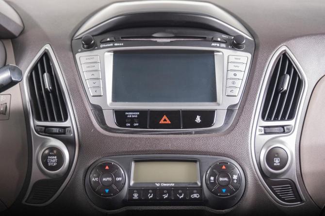 Hyundai ix35 I с пробегом 2012 года, цена 1 299 000 рублей, 195256 км, внедорожник, Автокод Объявления