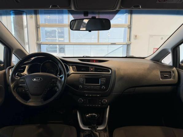 Kia Ceed II Рестайлинг с пробегом 2015 года, цена 1 190 000 рублей, 146366 км, хэтчбек, Автокод Объявления