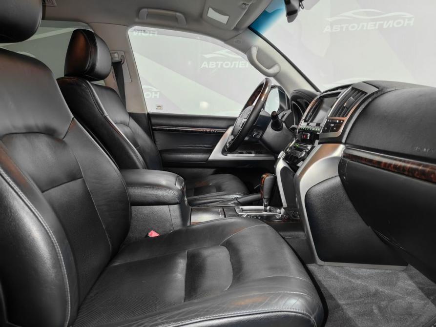 Toyota Land Cruiser 200 Series Рестайлинг 1 Новосибирск  - изображение 14