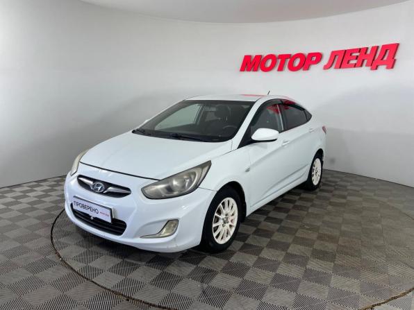 Hyundai Solaris I с пробегом 2013 года, цена 699 000 рублей, 164000 км, седан, Автокод Объявления