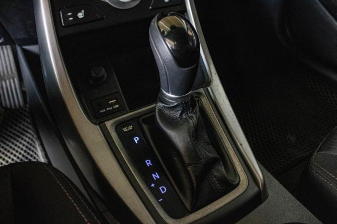 Hyundai Elantra V (MD) Рестайлинг с пробегом 2014 года, цена 1 200 000 рублей, 222022 км, седан, Автокод Объявления