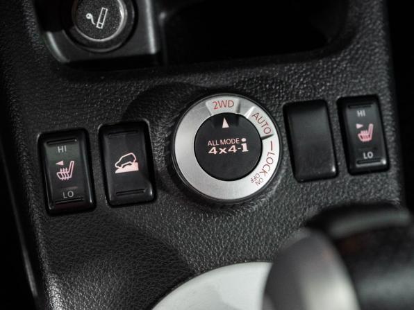 Nissan X-Trail II Рестайлинг с пробегом 2011 года, цена 1 240 000 рублей, 185067 км, внедорожник, Автокод Объявления