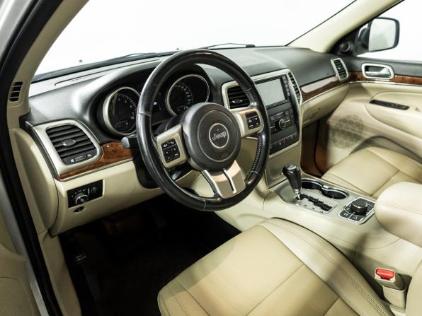Jeep Grand Cherokee IV (WK2) с пробегом 2010 года, цена 1 879 700 рублей, 118302 км, внедорожник, Автокод Объявления