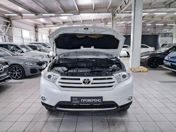 Toyota Highlander II (XU40) Рестайлинг с пробегом 2012 года, цена 1 650 000 рублей, 241107 км, внедорожник, Автокод Объявления
