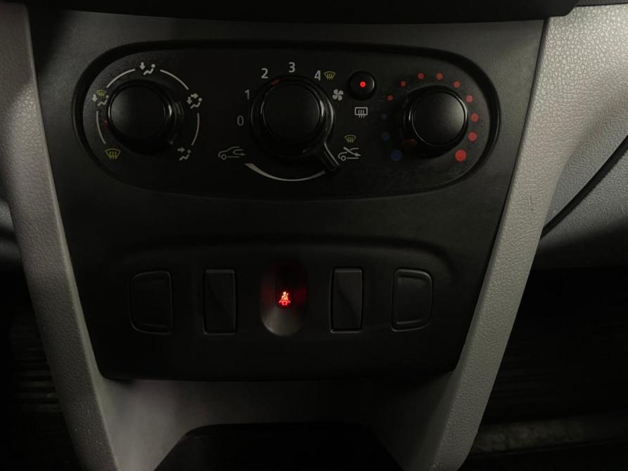 Renault Logan II Воронеж  - изображение 16