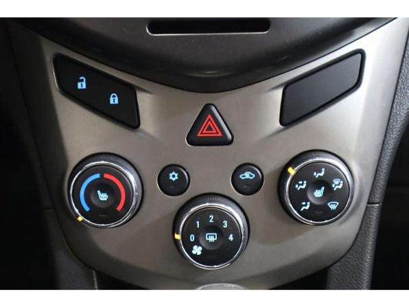 Chevrolet Aveo II с пробегом 2015 года, цена 749 000 рублей, 134825 км, хэтчбек, Автокод Объявления