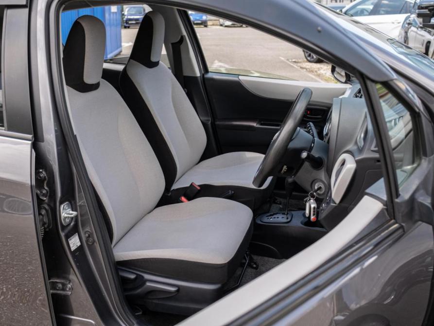 Toyota Vitz III (XP130) Сочи  - изображение 10