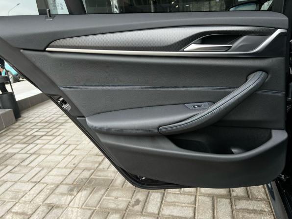 BMW 5 серии VII (G30/G31/G38) Рестайлинг с пробегом 2020 года, цена 3 749 000 рублей, 108776 км, универсал, Автокод Объявления
