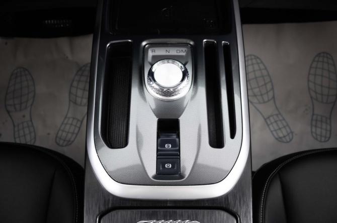 Haval Jolion I с пробегом 2022 года, цена 1 999 000 рублей, 41935 км, внедорожник, Автокод Объявления