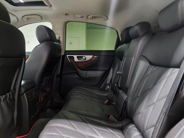 Infiniti FX II (S51) Рестайлинг с пробегом 2013 года, цена 1 840 000 рублей, 214697 км, внедорожник, Автокод Объявления