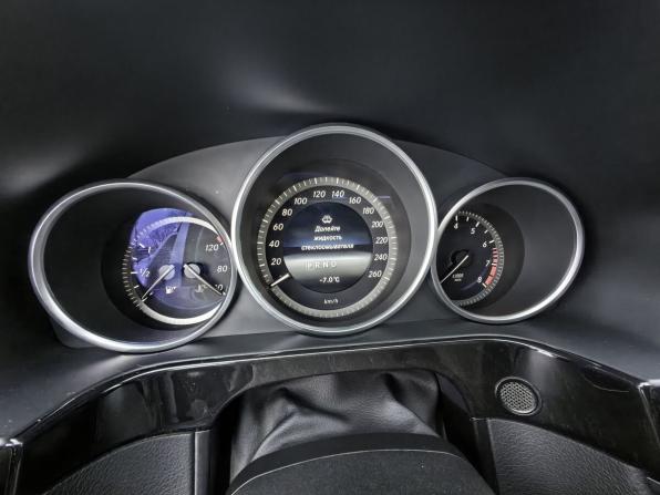 Mercedes-Benz E-Класс IV (W212 S212 C207) Рестайлинг с пробегом 2013 года, цена 1 429 000 рублей, 239588 км, седан, Автокод Объявления
