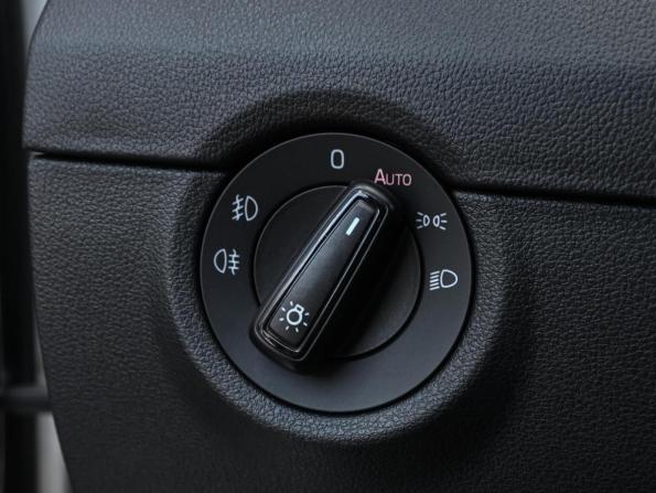 Skoda Octavia III (A7) с пробегом 2016 года, цена 1 450 000 рублей, 203901 км, лифтбек, Автокод Объявления