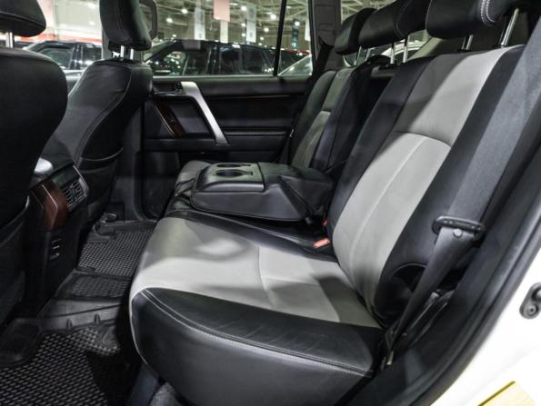 Toyota Land Cruiser Prado 150 Series Рестайлинг 1 с пробегом 2015 года, цена 2 999 585 рублей, 241627 км, внедорожник, Автокод Объявления