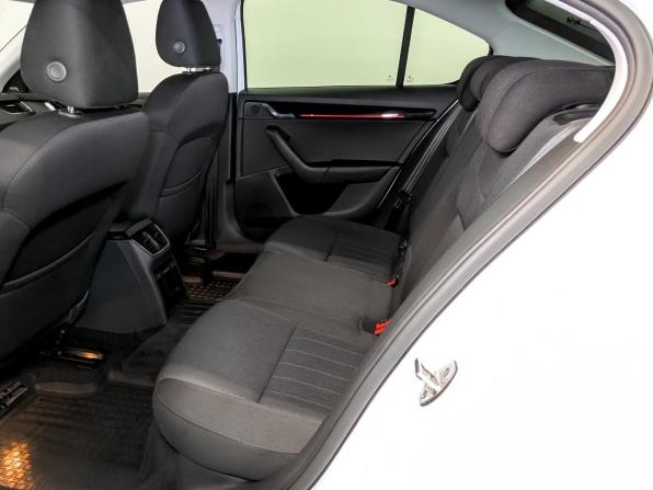 Skoda Octavia III (A7) Рестайлинг с пробегом 2020 года, цена 2 250 000 рублей, 83386 км, лифтбек, Автокод Объявления