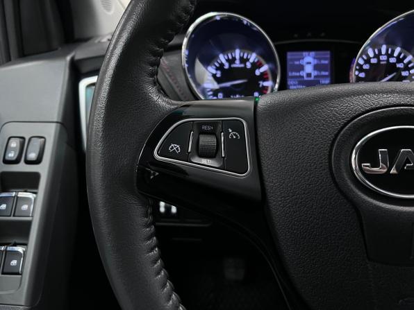 JAC T8 с пробегом 2024 года, цена 2 145 000 рублей, 88440 км, пикап, Автокод Объявления