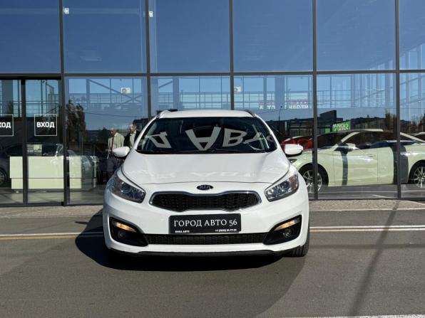 Kia Ceed II Рестайлинг с пробегом 2017 года, цена 1 290 000 рублей, 149000 км, универсал, Автокод Объявления
