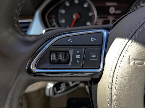 Audi A8 III (D4) Рестайлинг с пробегом 2014 года, цена 2 445 000 рублей, 190078 км, седан, Автокод Объявления