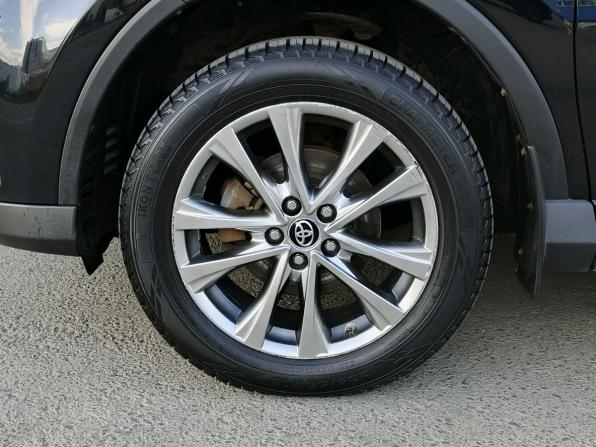 Toyota RAV4 IV (XA40) Рестайлинг с пробегом 2017 года, цена 1 999 000 рублей, 242437 км, внедорожник, Автокод Объявления