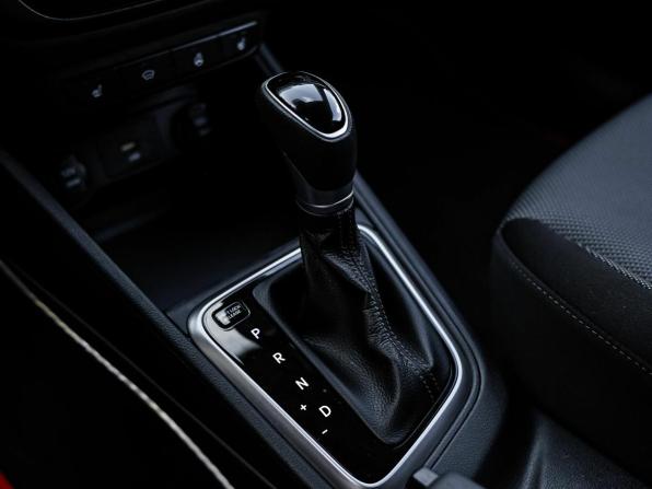 Hyundai Solaris II Рестайлинг с пробегом 2021 года, цена 1 540 000 рублей, 76294 км, седан, Автокод Объявления