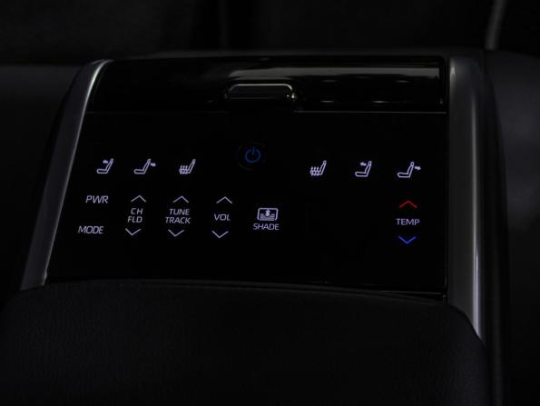 Toyota Camry VIII (XV70) с пробегом 2018 года, цена 2 549 000 рублей, 145769 км, седан, Автокод Объявления