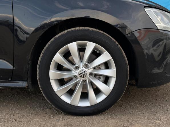 Volkswagen Jetta VI с пробегом 2013 года, цена 890 000 рублей, 247554 км, седан, Автокод Объявления