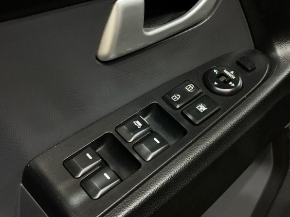 Kia Sportage III с пробегом 2011 года, цена 1 319 900 рублей, 206000 км, внедорожник, Автокод Объявления