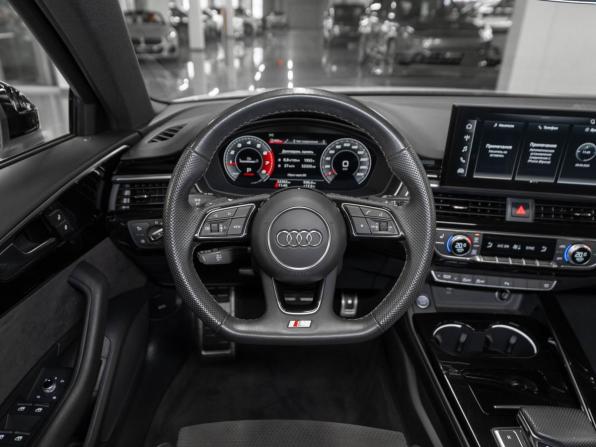 Audi A4 V (B9) Рестайлинг с пробегом 2020 года, цена 3 530 000 рублей, 52056 км, седан, Автокод Объявления