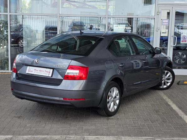 Skoda Octavia III (A7) Рестайлинг с пробегом 2018 года, цена 1 699 000 рублей, 149000 км, лифтбек, Автокод Объявления