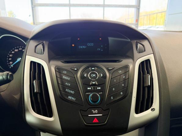 Ford Focus III с пробегом 2013 года, цена 675 000 рублей, 242194 км, хэтчбек, Автокод Объявления