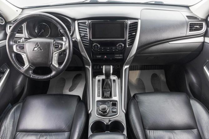 Mitsubishi Pajero Sport III с пробегом 2019 года, цена 2 899 000 рублей, 177000 км, внедорожник, Автокод Объявления