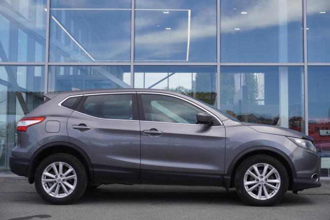 Nissan Qashqai II с пробегом 2018 года, цена 1 599 000 рублей, 170729 км, внедорожник, Автокод Объявления