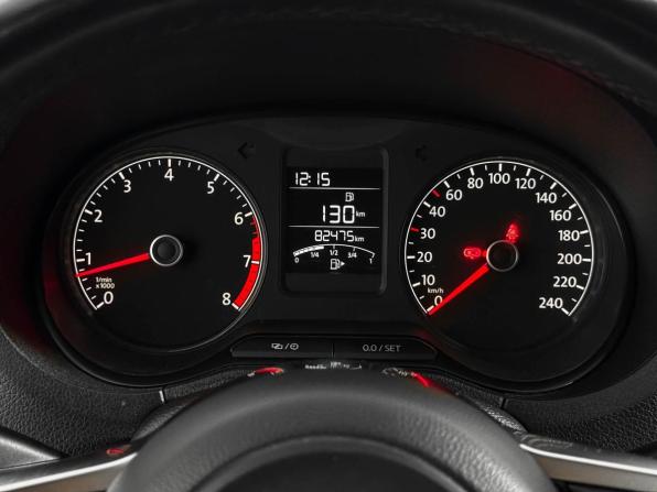 Volkswagen Polo V Рестайлинг с пробегом 2018 года, цена 1 035 000 рублей, 82474 км, седан, Автокод Объявления