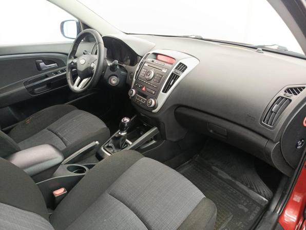 Kia Ceed I Рестайлинг с пробегом 2010 года, цена 620 000 рублей, 192684 км, хэтчбек, Автокод Объявления