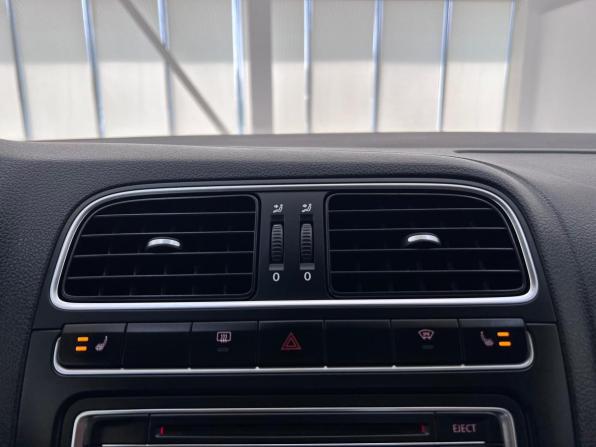 Volkswagen Polo V с пробегом 2012 года, цена 730 000 рублей, 248300 км, седан, Автокод Объявления