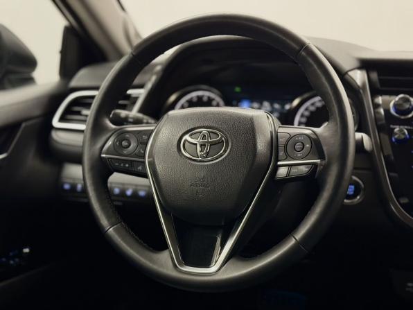 Toyota Camry VIII (XV70) с пробегом 2019 года, цена 2 954 000 рублей, 114749 км, седан, Автокод Объявления
