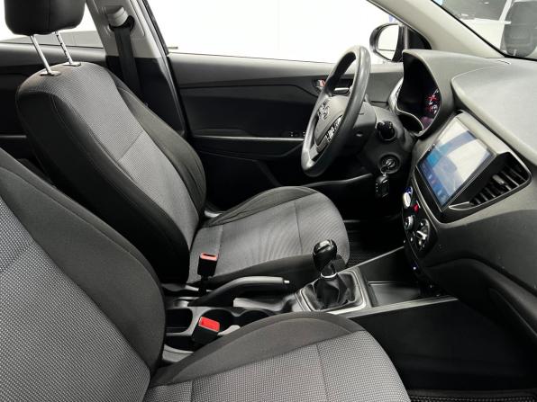 Hyundai Solaris II Рестайлинг с пробегом 2020 года, цена 1 480 000 рублей, 122225 км, седан, Автокод Объявления