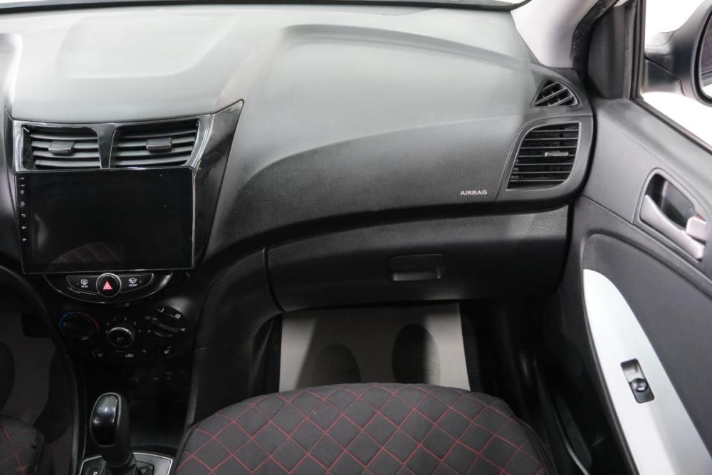 Hyundai Solaris I Рестайлинг Омск  - изображение 18
