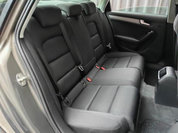 Audi A4 IV (B8) Рестайлинг с пробегом 2014 года, цена 1 099 000 рублей, 142000 км, седан, Автокод Объявления