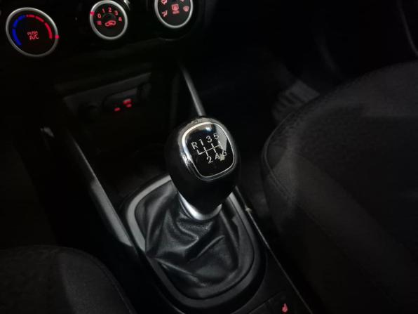 Kia Rio III с пробегом 2015 года, цена 895 000 рублей, 134982 км, хэтчбек, Автокод Объявления