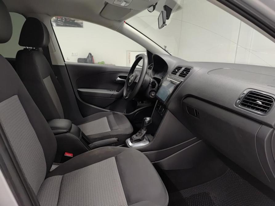 Volkswagen Polo V Казань  - изображение 13