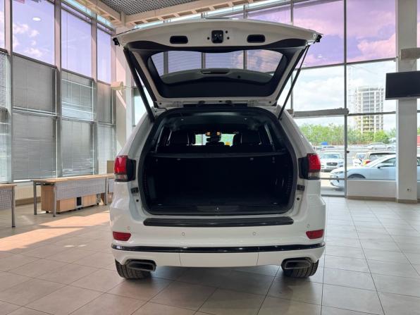 Jeep Grand Cherokee IV (WK2) Рестайлинг с пробегом 2021 года, цена 4 140 000 рублей, 98436 км, внедорожник, Автокод Объявления