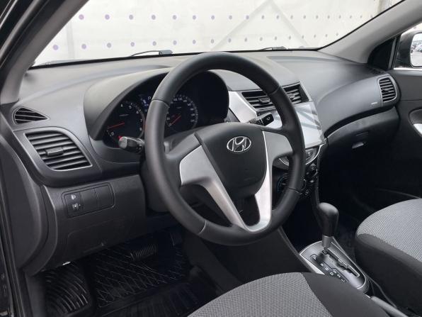 Hyundai Solaris I с пробегом 2011 года, цена 890 000 рублей, 143120 км, седан, Автокод Объявления