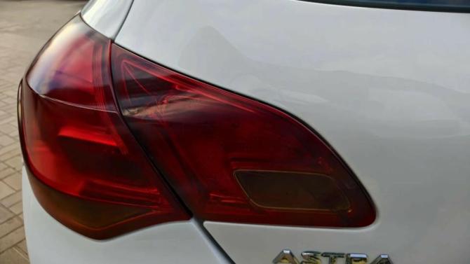 Opel Astra J Рестайлинг с пробегом 2013 года, цена 799 900 рублей, 136988 км, хэтчбек, Автокод Объявления